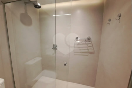 Apartamento mobiliado de 85 m² no Itaim Bibi | 3 dormitórios, 1 suíte e 1 vaga