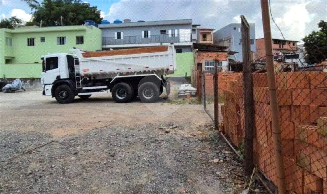 Terreno residencial para venda com 1.100m² - no Jaraguá.