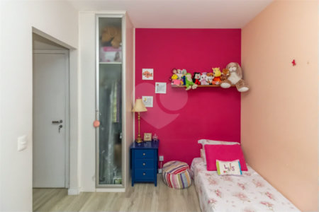 Apartamento à venda com 3 suítes em Alto da Boa Vista, São Paulo, SP