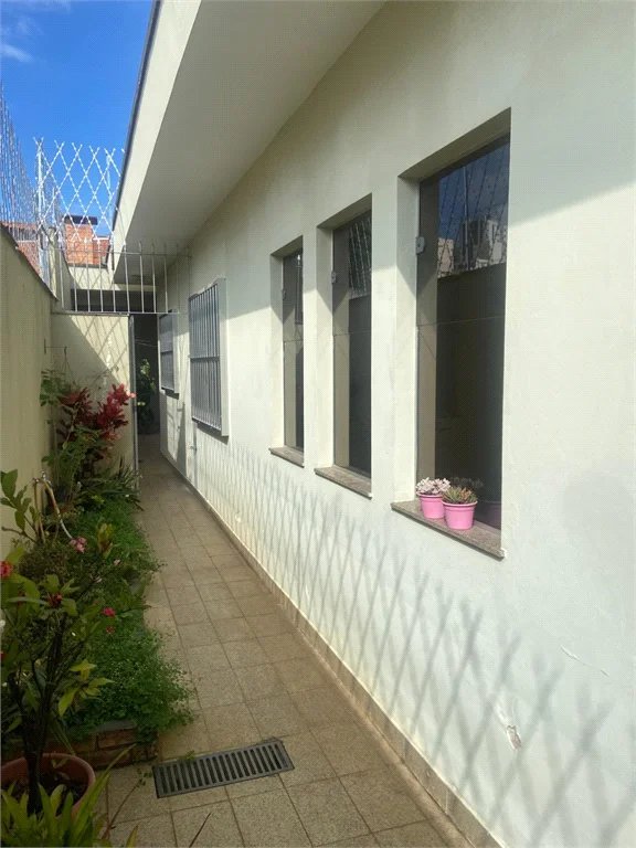Espaçosa Casa Térrea para locação - Vila Ipojuca