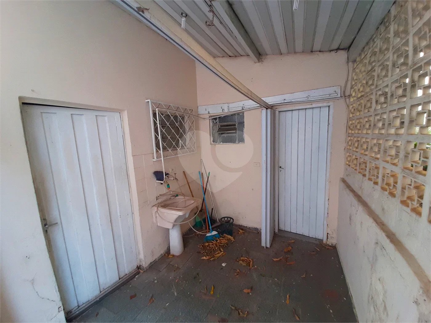 CASA COMERCIAL PARA LOCAÇÃO, BAIRRO CENTRO, PIRACICABA/SP.