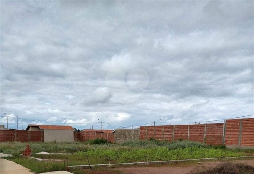 Terreno com 176,00 m² .