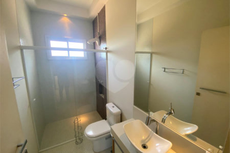 Casa á venda condomínio Damha I