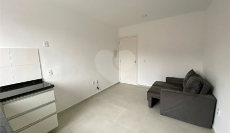 Apartamento à venda com 2 quartos, sendo 1 suíte,  em Santana, São Paulo, SP