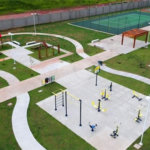 Terreno a venda com 300 metros quadrados no Condomínio Soleil