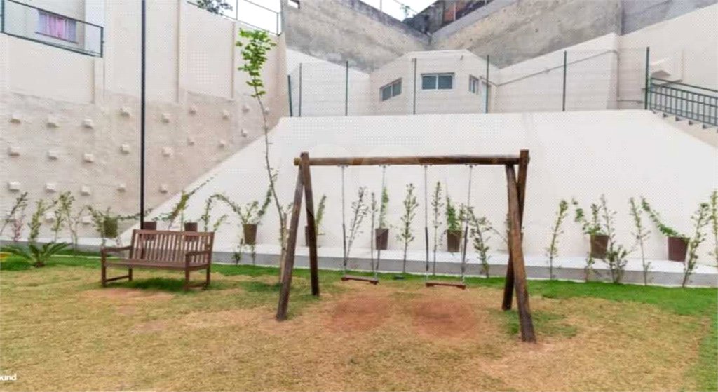 Apartamento com 50m², 2 dormitórios, 1 vaga, á venda em Itaquera.