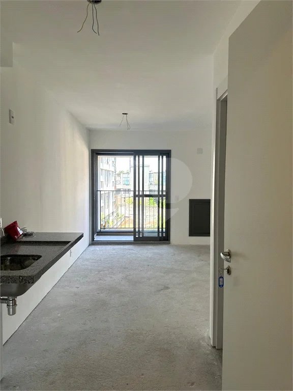 Perfeito para Morar ou Investir – Studio Compacto e Funcional em Pinheiros