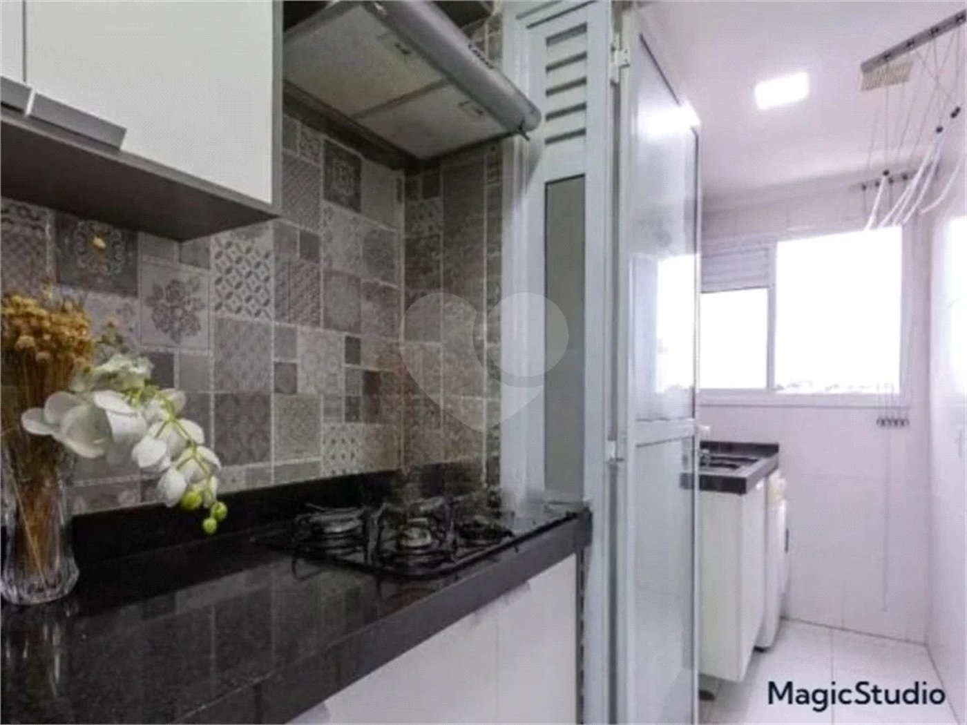 Apartamento com 68m², 2 dormitórios, 1 suíte, 1 vaga, à venda na Vila Ema.