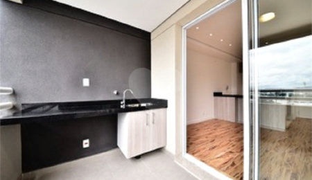 Apartamento à venda com 1 suíte em Parque Industrial Tomas Edson, São Paulo, SP