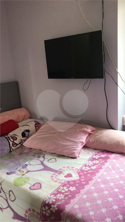 Casa à venda com 3 quartos, sendo 1 suíte,  no condomínio Felipe, São Paulo - SP
