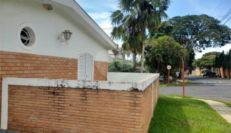 Casa à venda com 3 quartos, sendo 2 suítes,  em Parque Santa Mônica, São Carlos, SP