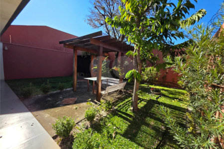 Casa à venda com 3 quartos, sendo 1 suíte,  em Jardim Nova Santa Paula, São Carlos, SP