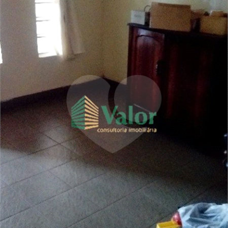 Casa com 3 dormitórios na Vila Prado