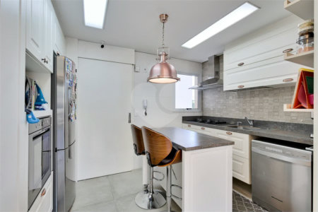 Apartamento à venda com 3 quartos, sendo 1 suíte, em Alto da Boa Vista, São Paulo, SP