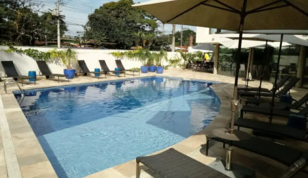 Casa à venda com 5 quartos, sendo 3 suítes,  em Camburi, São Sebastião, SP