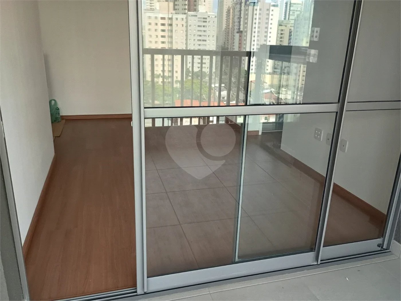 Apartamento para alugar com 2 quartos, sendo 1 suíte, em Jardim Prudência, São Paulo, SP