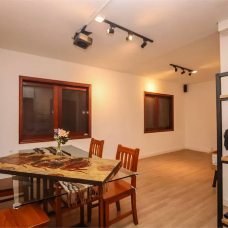 Sobrado à venda com 5 quartos, sendo 1 suíte, em Vila Sônia, São Paulo, SP