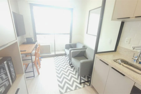 Studio sofisticado, totalmente mobiliado e pronto para morar