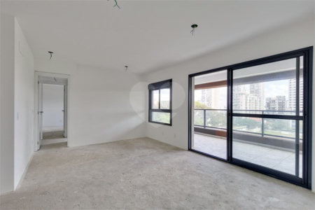 Apartamento à venda com 2 quartos, sendo 1 suíte, em Alto da Boa Vista, São Paulo, SP