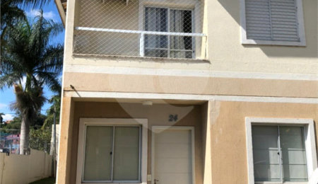 Casa para alugar com 4 quartos, sendo 1 suíte,  no condomínio Village Jardim Versailles, Jundiaí - SP