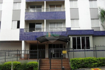 Apartamento no Edifício Villagio Di Napoli .