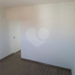 Apartamento com 2 dormitórios.