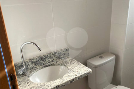 Apartamento para venda no Monte Pinheiros