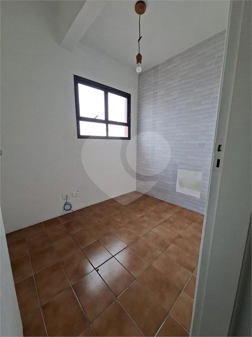 GRANDE OPORTUNIDADE DE COMPRA! APARTAMENTO DE 96m² NO CONDOMÍNIO CÓRSEGA