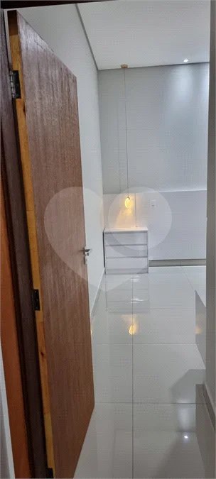 Indaiatuba - Sp - Condomínio London Park - Sol da manhã - 300 m² de terreno | 192 m² de área construída - R$ 1.990.000,00 - 03 suites - Uma residência cuidadosamente planejada para quem valoriza conforto, qualidade, tecnologia e ambientes funcionais, com acabamentos de primeira e uma arquitetur