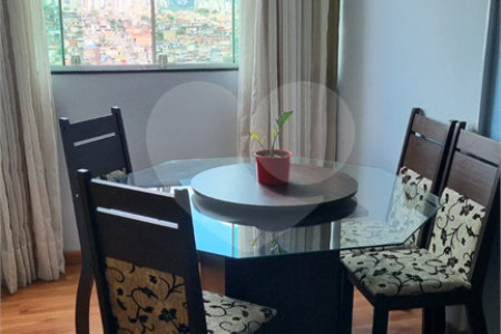 Excelente apartamento mobiliado de 62 m² na Vila das Mercês