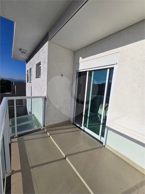 Casa á Venda 185m², 3 quartos- Residencial Solaris- Mogi das Cruzes