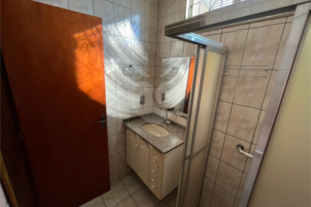 Casa á venda no Jardim Hikare