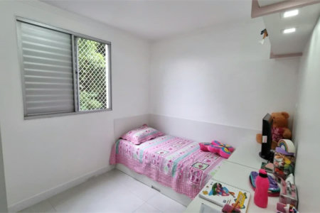 Apartamento à venda com 3 quartos, sendo 1 suíte,  em Jardim Esmeralda, São Paulo, SP