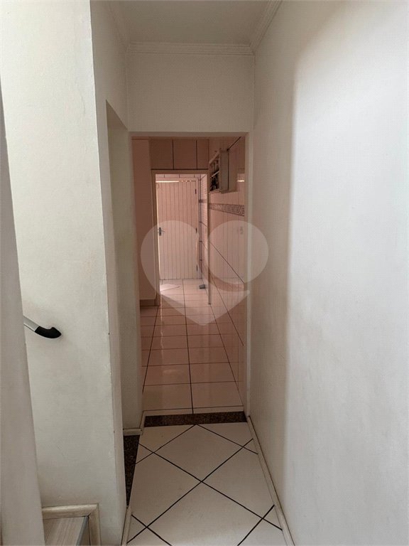 Sobrado à venda com 3 quartos, sendo 1 suíte,  em Parque dos Sabiás, Louveira, SP