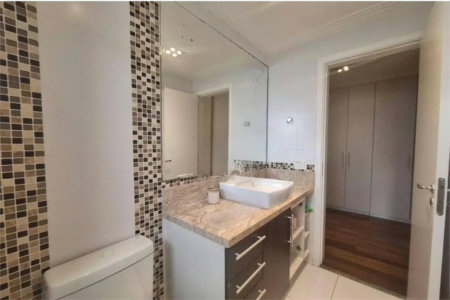 Apartamento à venda com 3 quartos, sendo 1 suíte, em Parque Reboucas, São Paulo, SP