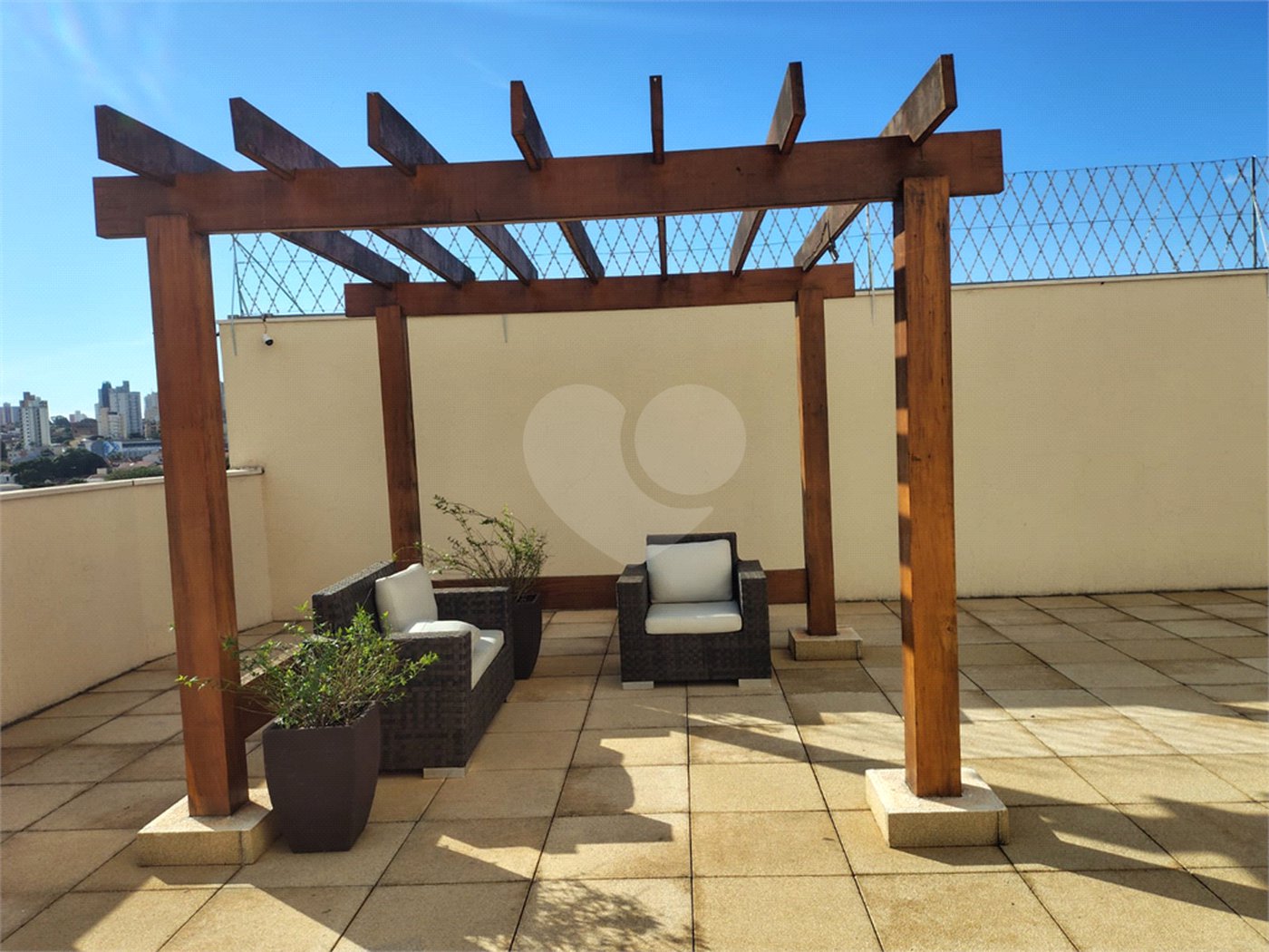 Apartamento com 3 quartos e 1 Suíte Condomínio Completo