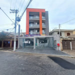 APARTAMENTO À VENDA- 01 DORMITÓRIO COM QUINTAL - 01 VAGA MOTO COM SACADA
