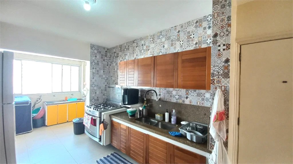 Cobertura à venda com 3 quartos, sendo 1 suíte, em Vila Pirajussara, São Paulo, SP