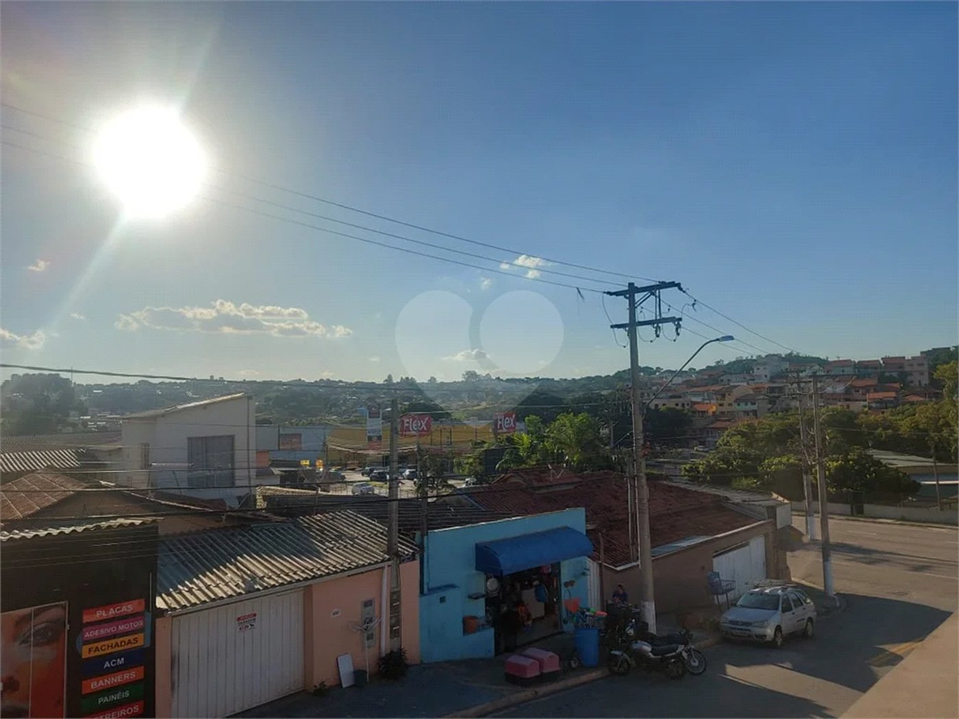 Casa à venda com 3 quartos, sendo 2 suítes,  em Capela, Vinhedo, SP