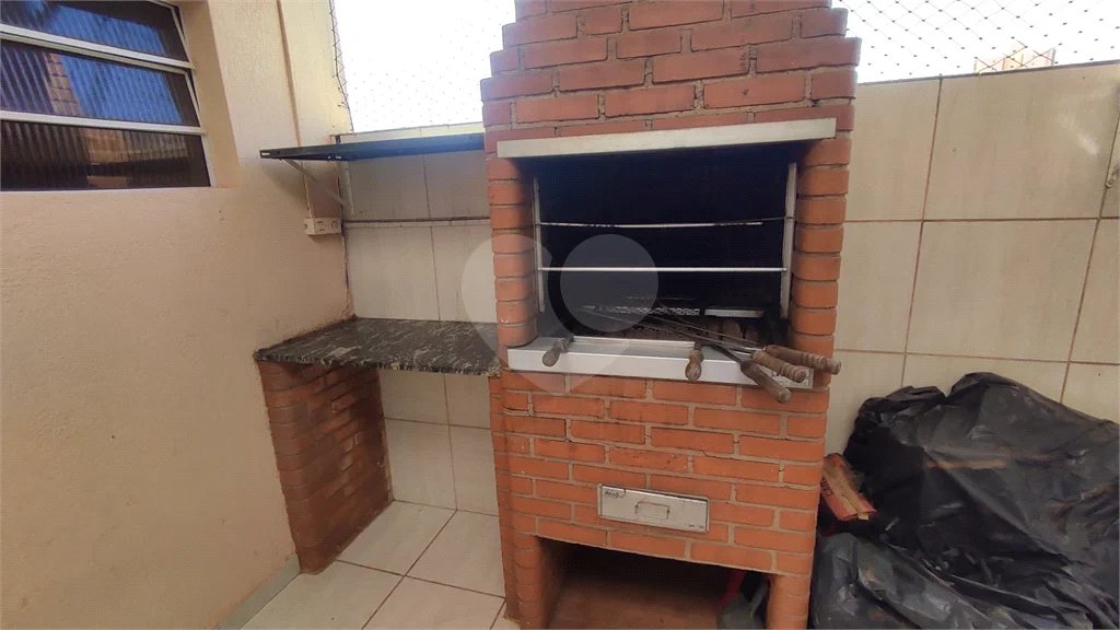Apartamento à venda no Edifício Amarante no Bairro Jaraguá em Piracicaba - SP.