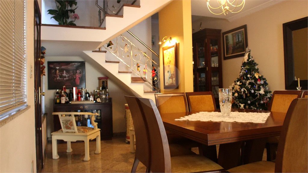 sobrado de 4 dts 2 suites de alto padrao no tremembe