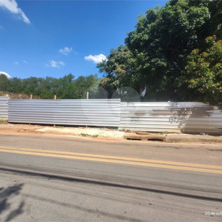 Terreno em Atibaia com 3.000 metros para locação, ótimo para transportadora, pátio de veículos, mecânica pesada
