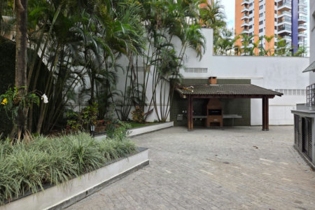 Apartamento à venda com 3 quartos, sendo 1 suíte, em Vila Andrade, São Paulo - SP