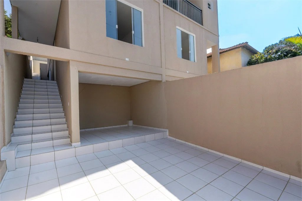 Sobrado à venda com 3 quartos, sendo 1 suíte, em Vila Morse, São Paulo, SP