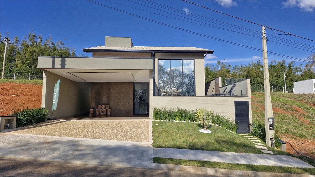 Casa Térrea de Alto Padrão no Condomínio Elementum | Totalmente Mobiliada e Decorada, 3 Suítes e Piscina