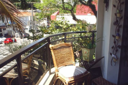 Apartamento á venda na Vila Olímpia de 156m² com 3 dormitórios, 1 suíte e 2 vagas.