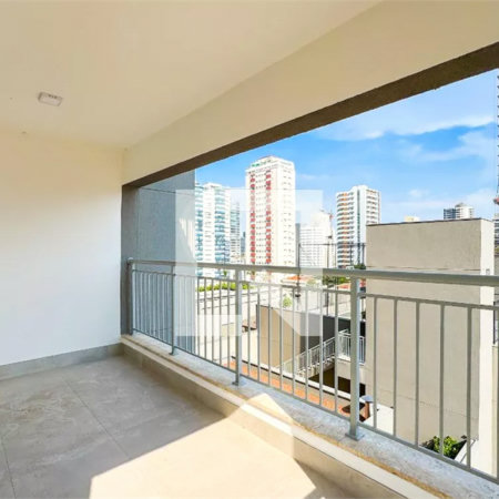 Apartamento com 1 dormitório próximo ao metrô Linha Verde.