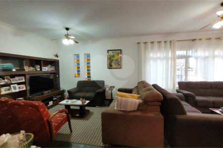 Casa de Vila à venda com 3 suítes em Brooklin, São Paulo, SP