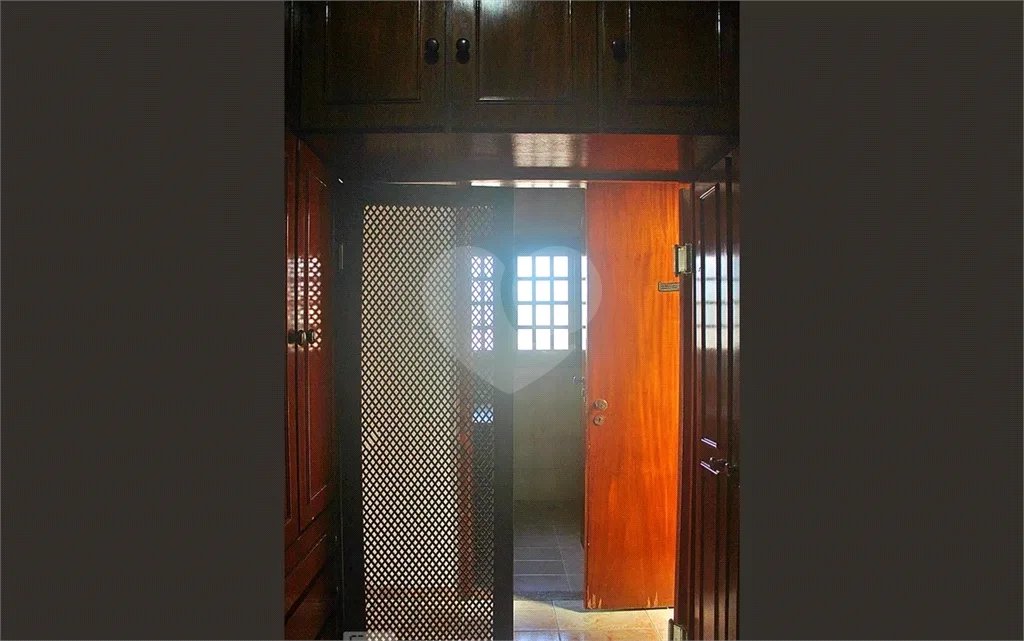 Casa com 250m² , 3 quartos, sendo 1 suíte , 3 vagas , à venda no Jd. Ana Maria - Santo André