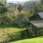 Casa à venda com 6 quartos, sendo 3 suítes,  em Monte Alegre, Vinhedo, SP